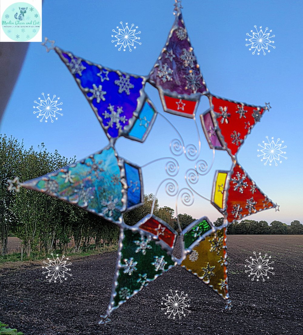 Image of Christmas Tree Star Wreath Rainbow Colours