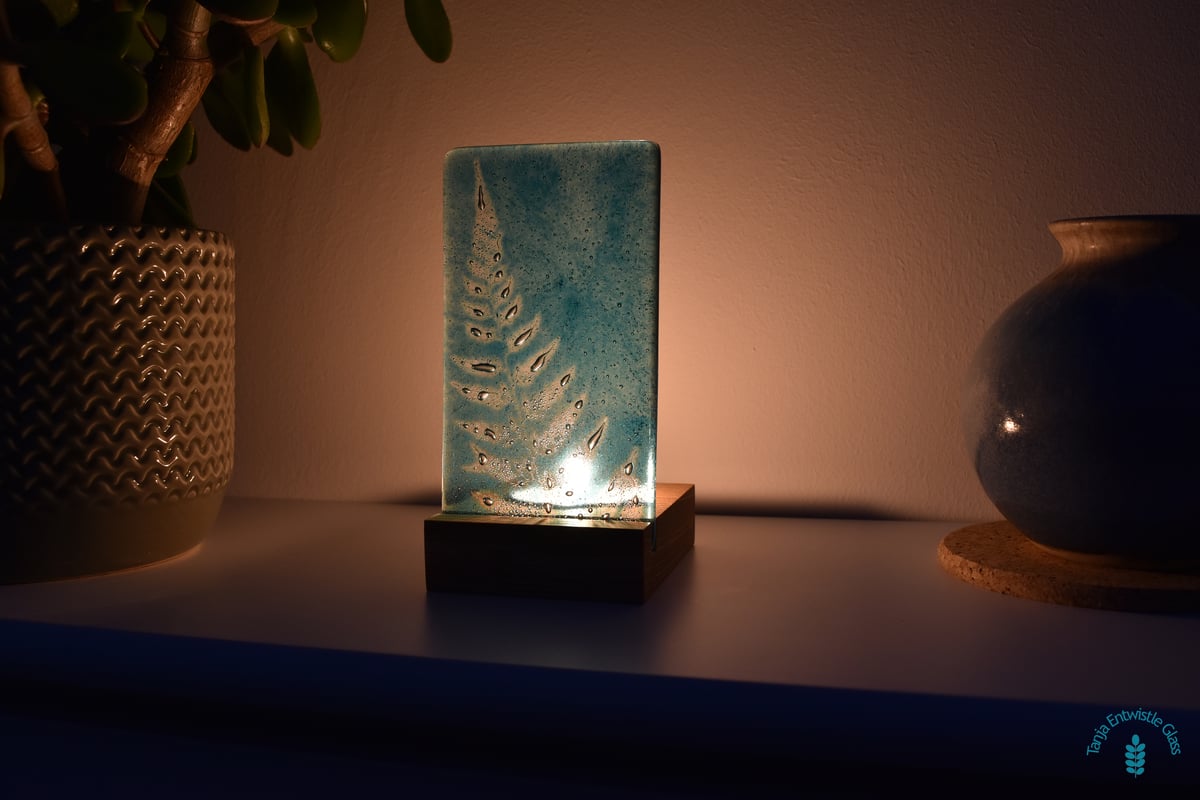 Image of Aqua Fern Frond Fused Glass Single T-Light