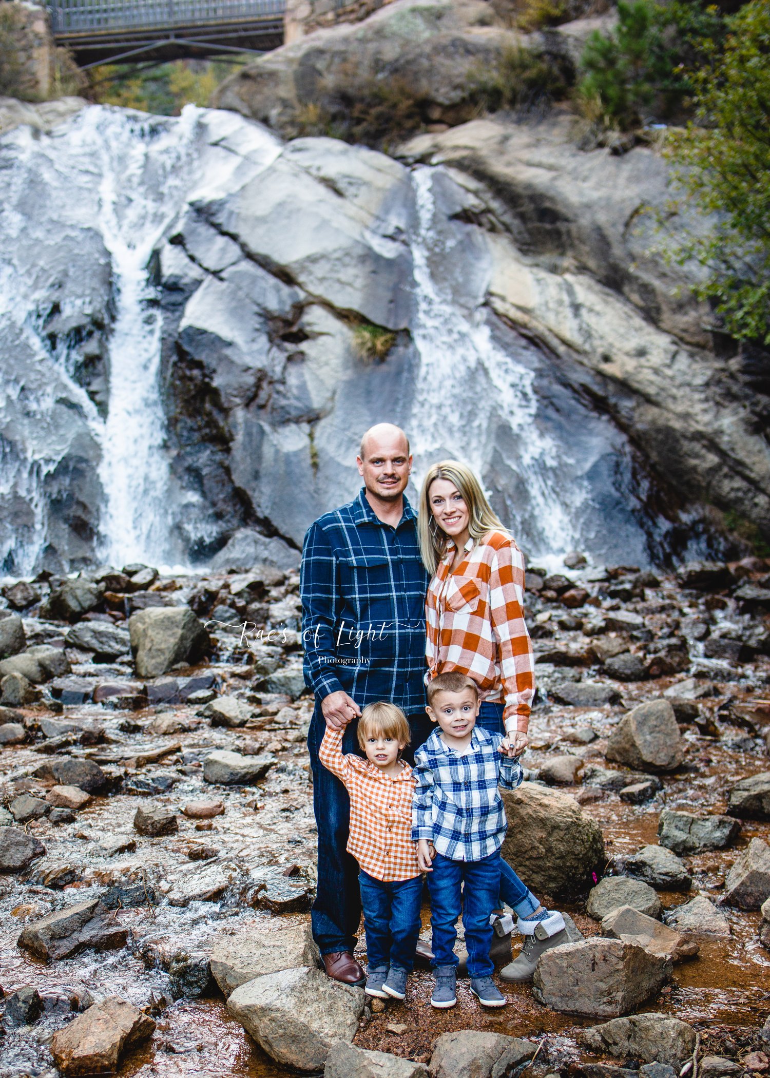 Image of Waterfall  Family mini
