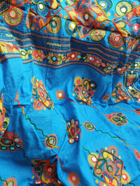 Image 4 of Paros scarf turquoise