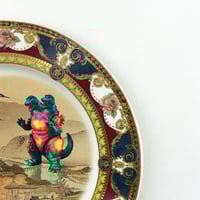 Image 3 of Won't stop us - Self portrait - Fine China Plate - #0787