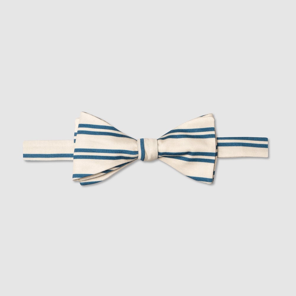 RAIAS - the bow tie