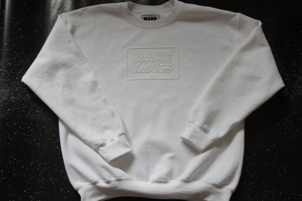 Image of MAKE MOVES 'CEREAL MILK' CREWNECK