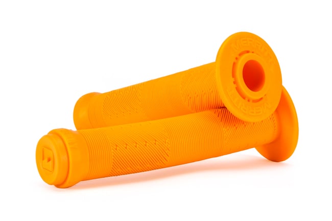 Merritt Billy Perry grips