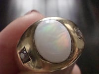 Image 4 of VICTORIAN 18CT YELLOW GOLD NATURAL OPAL & OLD CUT DIAMOND 3 STONE GYPSY RING