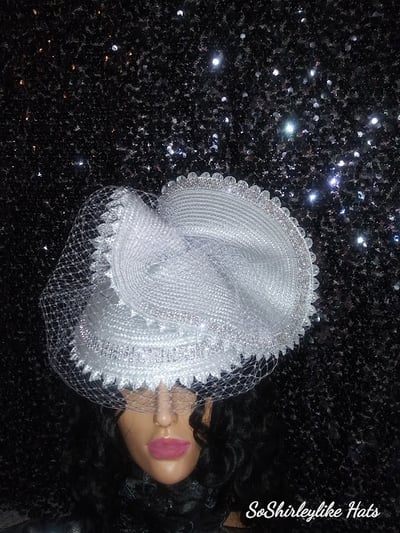 Image of Ms. Avery
