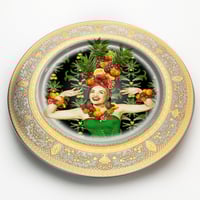 Image 2 of Es Miranda! Black - Large Fine China Plate - #0743