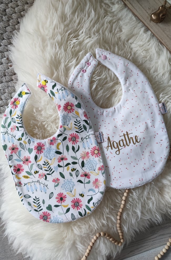 SUR COMMANDE - Bavoir bébé