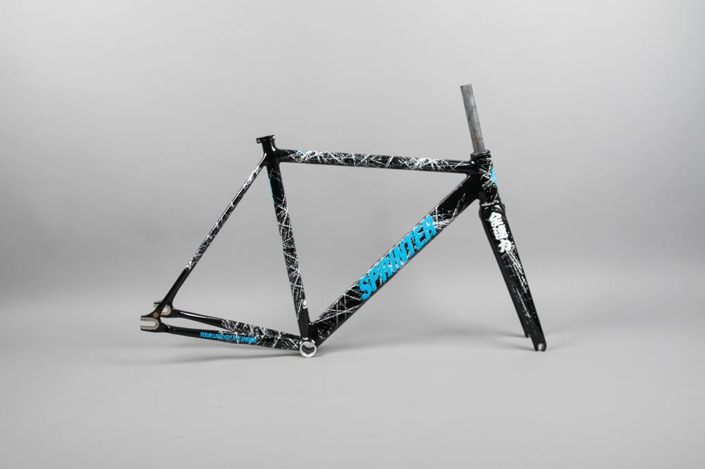 Image of ENGINE11 Sprinter Black/Blue frameset