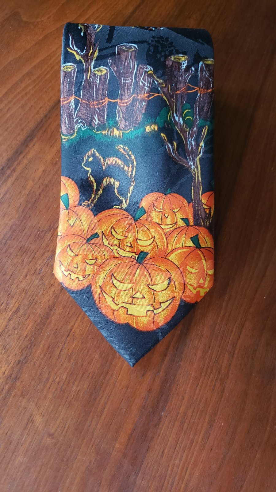 Image of Halloween Tie by Andaloro