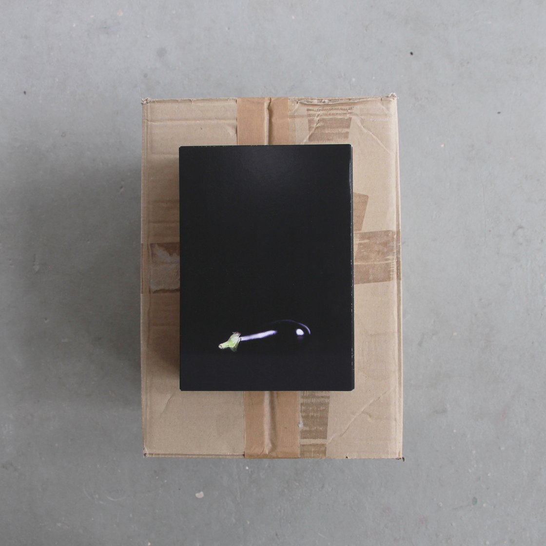 Image of Local versus supermarket – postcards