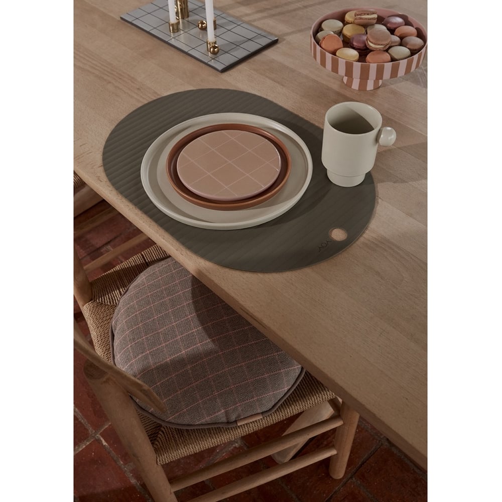 Image of Camel / Rose ceramic board by OYOY