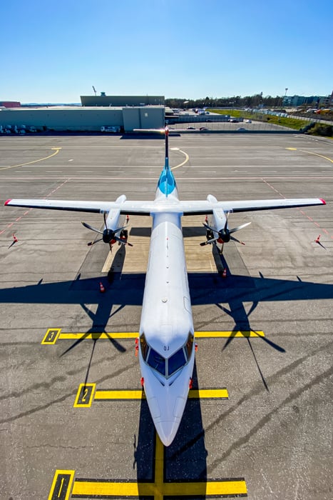 Image of Dash eight