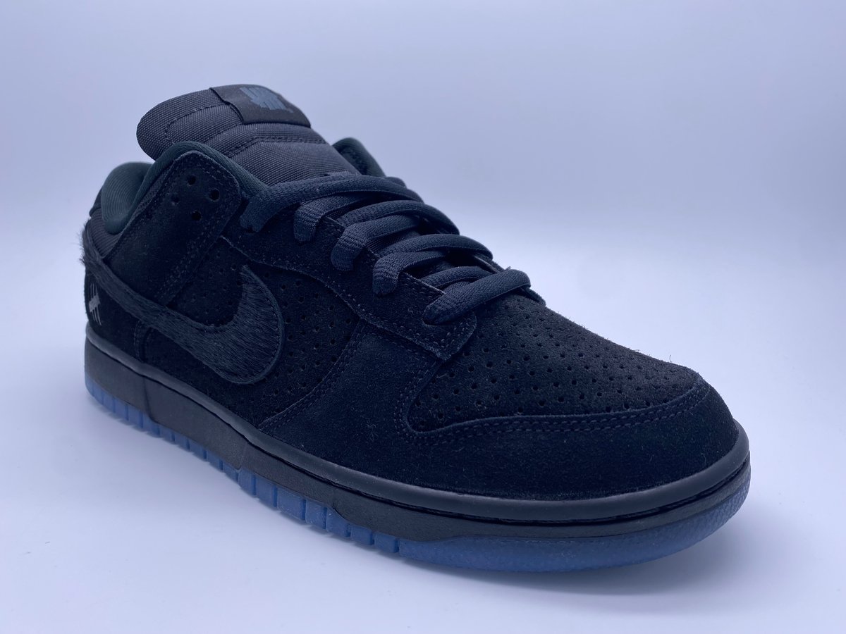 NIKE DUNK LOW SP 