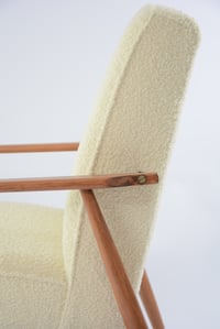 Image 4 of Fauteuils FOX bouclette laine ivoire