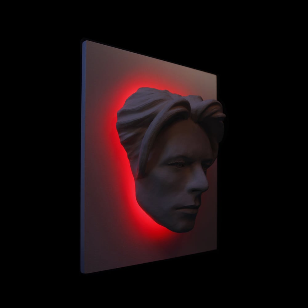 David Bowie - LED Version - The Man Who Fell To Earth Sculpture