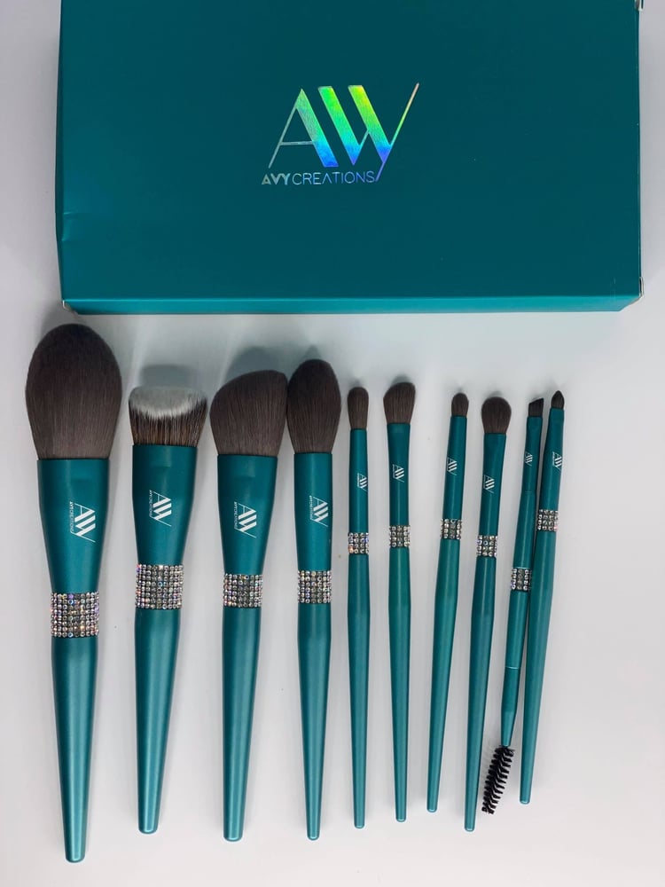 Image of Navy Diamond 10 PCS Luxury Brush Set