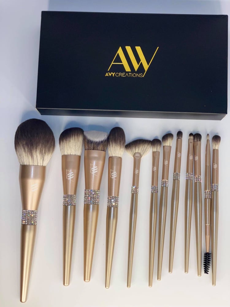 Image of Golden Diamond 12 PCS Luxury Brush Set