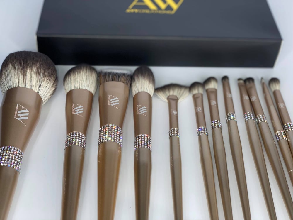 Image of Golden Diamond 12 PCS Luxury Brush Set