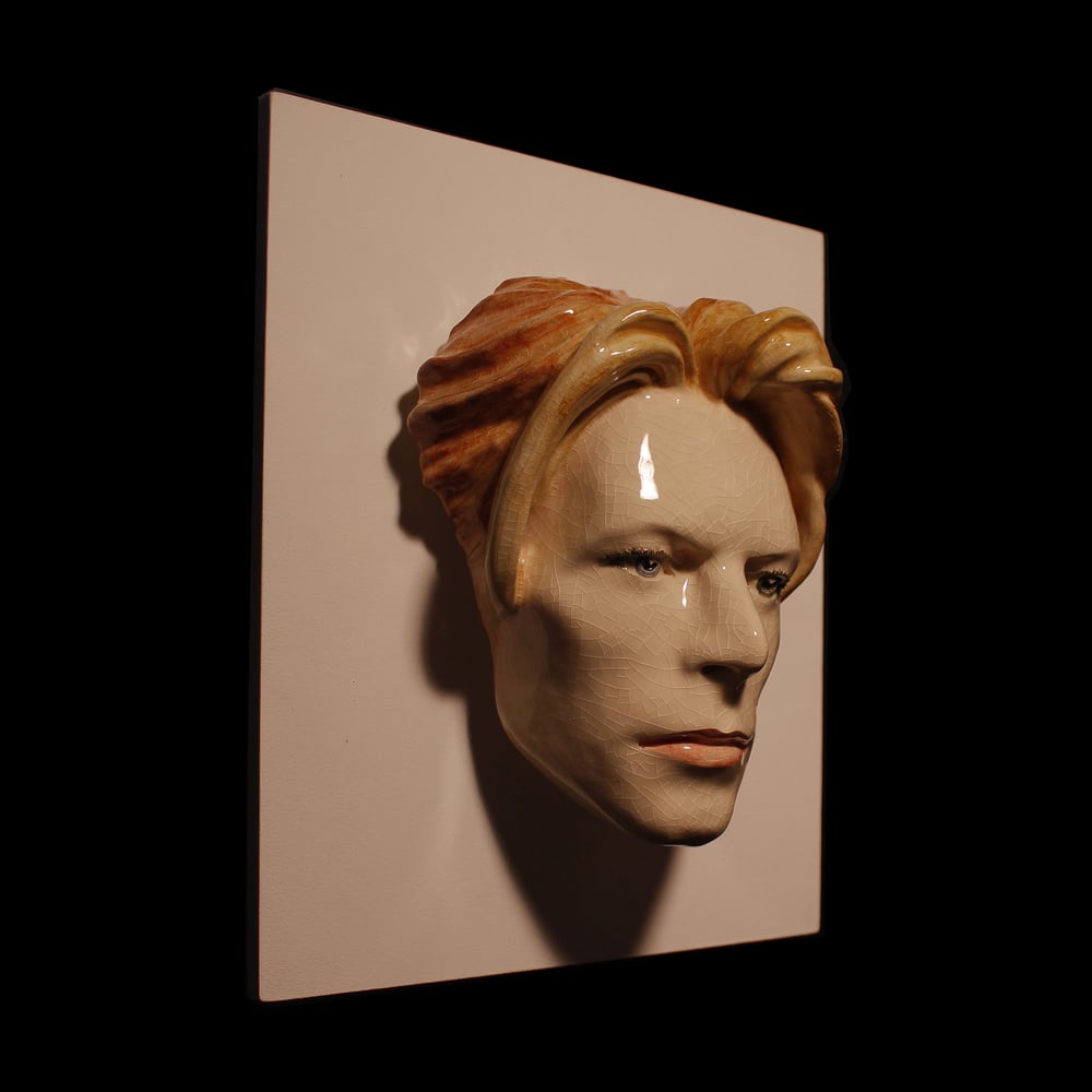 David Bowie - LED Version - Painted The Man Who Fell To Earth Sculpture