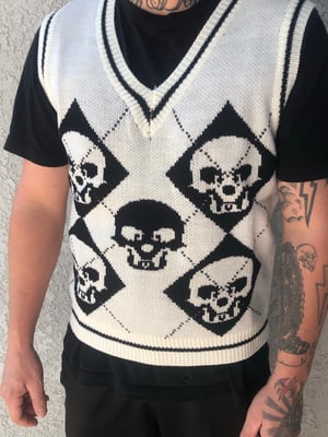 Image of Skull Knit Vest