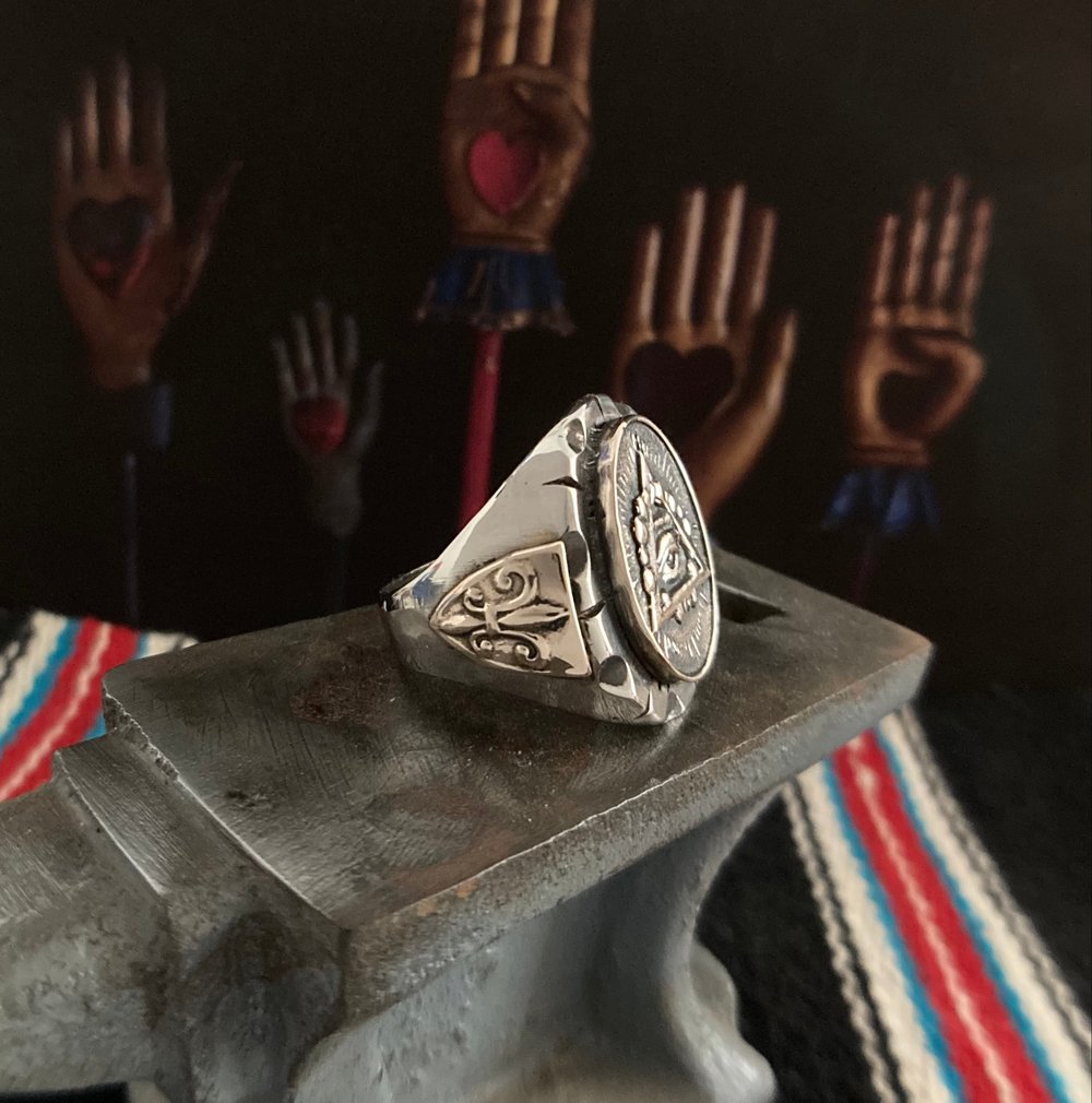OVAL ALL SEEING MEXICAN BIKER RING