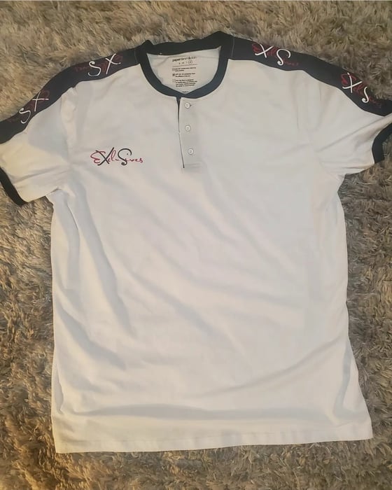 Image of Exclusives men's button down Tee
