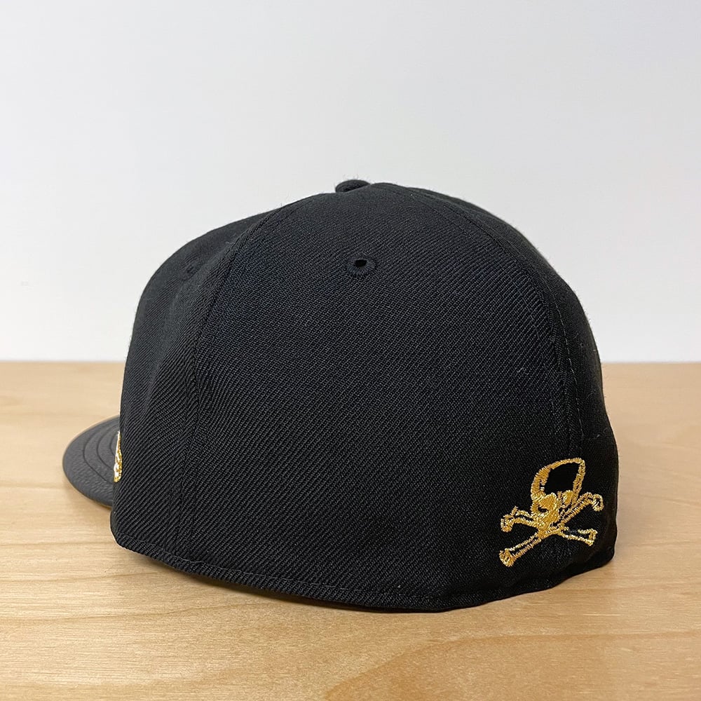 Image of Black Wool with Gold Fitted 59Fifty 10th Anniversary
