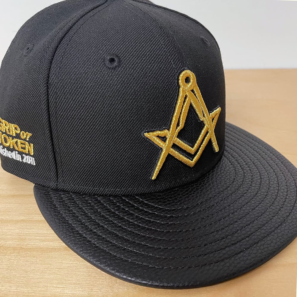 Image of Black Wool with Gold Fitted 59Fifty 10th Anniversary