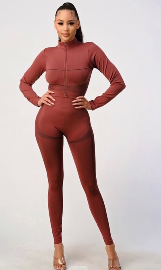 Image of LYRIC JOGGER