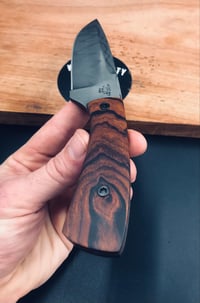 Image 2 of Gentleman’s Bushcraft Knife 