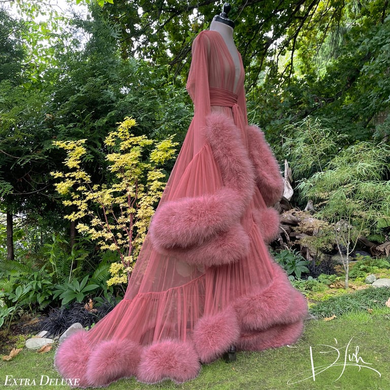 Cocoa Rose "Cassandra" Dressing Gown 