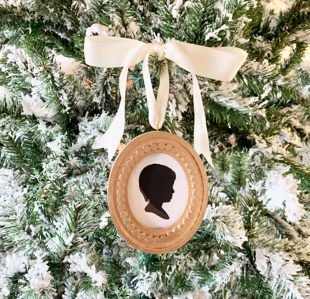 Image of Classic Oval Framed Silhouette Ornaments in Gold or Silver