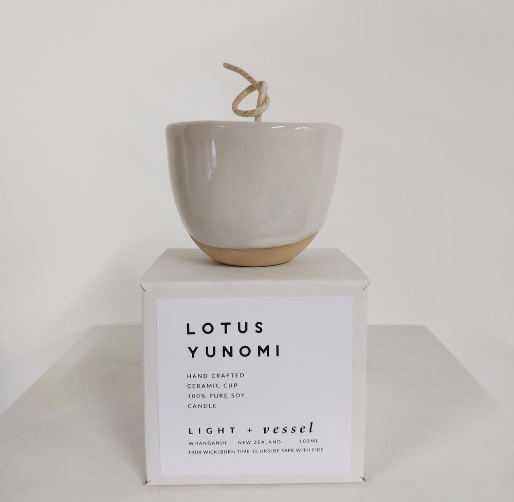 Image of LOTUS SOY  CANDLE