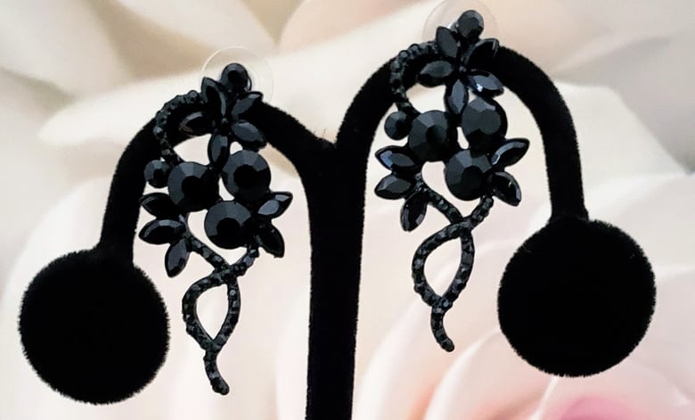 Image of Black Flower Pierced Earrings 