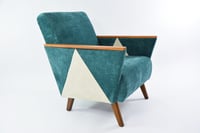 Image 1 of Fauteuil géométrique bleu canard