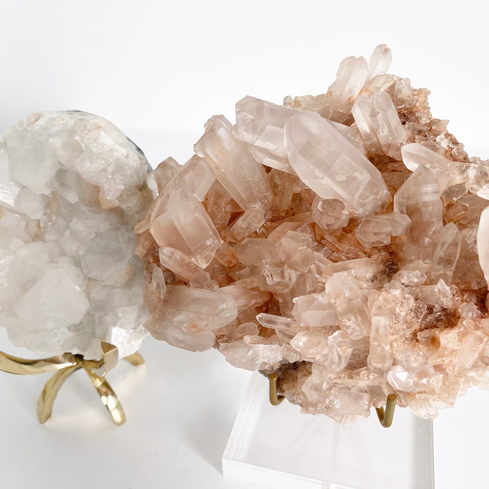 Image of Pink Quartz no.126 + Lucite and Brass Stand