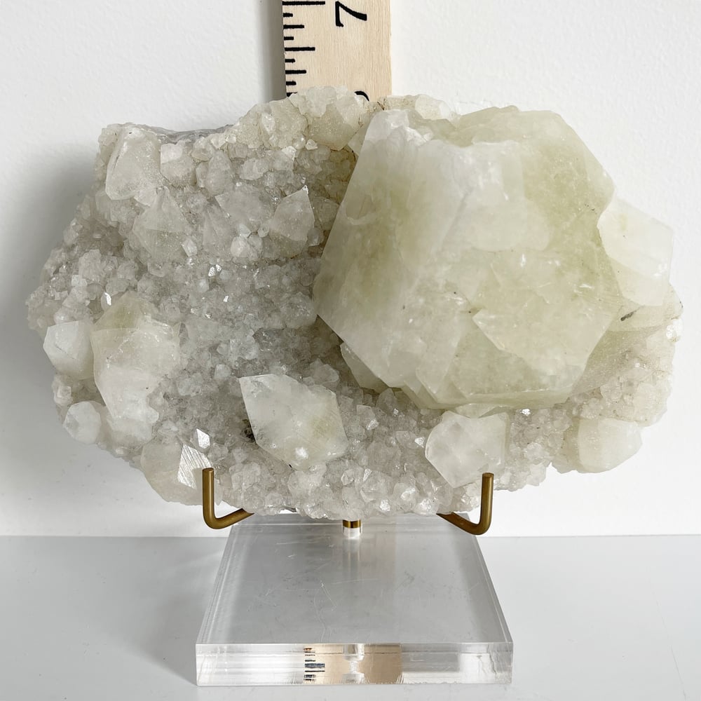 Image of Apophyllite no.139 + Lucite and Brass Stand