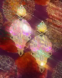 Image 2 of DREAM GLITTER / PLISSÉ  Rainbow Earring