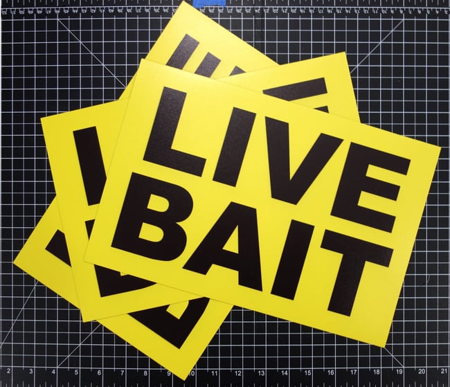 LIVE BAIT (MAGNET)
