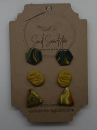 Image 1 of Fall stud packs