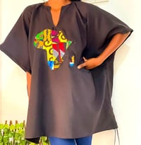 Image 2 of UNISEX AFRICAN MAP TOP