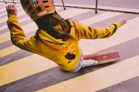 Image 1 of Hoodie Onomatopées Jaune