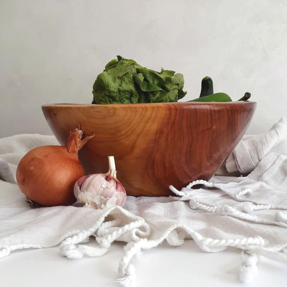 Image of MOROCCAN THUYA WOOD BIG BOWLS