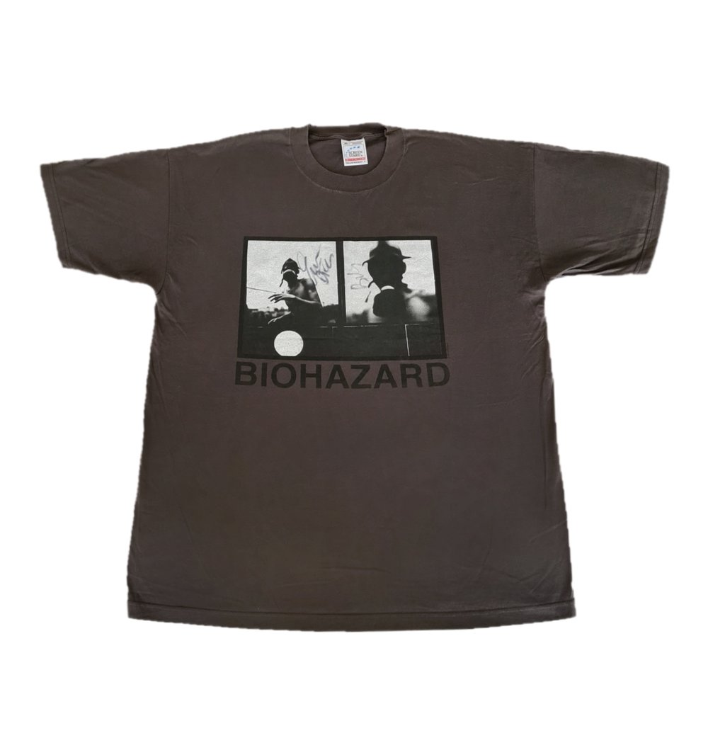 *Signed* Biohazard 00's 'Brooklyn: Where The Weak Are Killed And Eaten' Grey T-Shirt