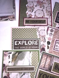 Image 2 of GYPSY ROSE BOXED CARD SET