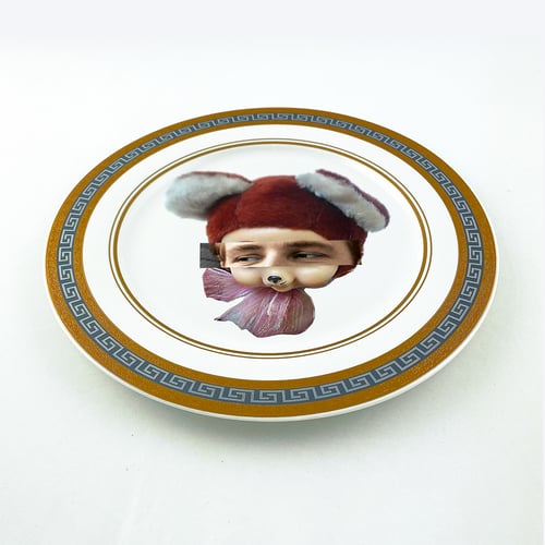Image of Eyeconic - Marlon Kitsch Face -Large Fine China Plate - #0776