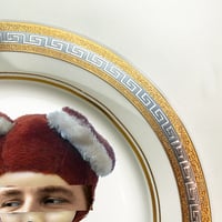Image 3 of Eyeconic - Marlon Kitsch Face - Fine China Plate - #0741