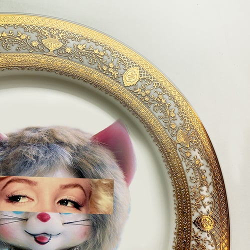 Image of Eyeconic - Marilyn Monroe Kitsch Face - Fine China Plate - #0743