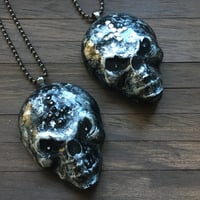 Image 2 of Silver Evil Resin Skull Pendant in Faux Marble Stone Effect *ON SALE WAS £30 NOW £20*